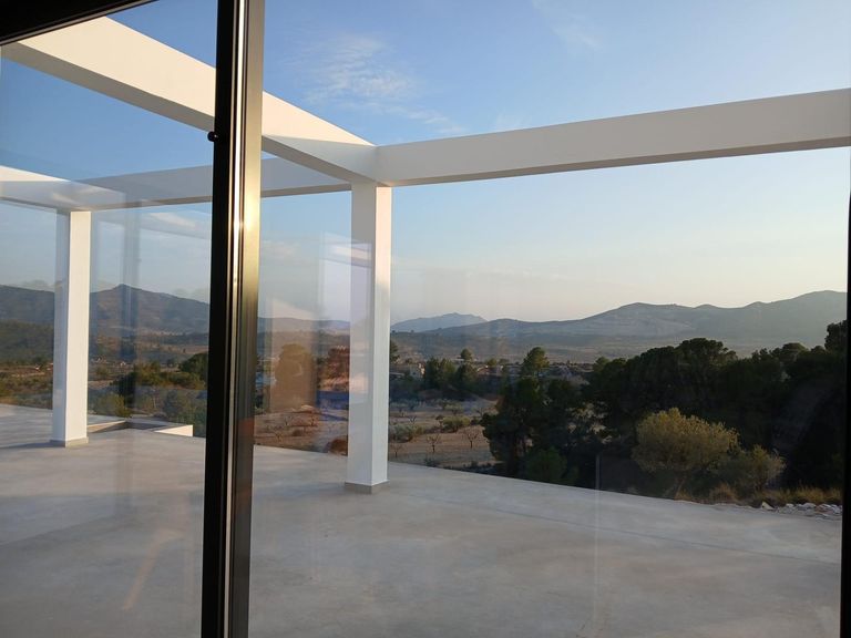 Property thumbnail 11