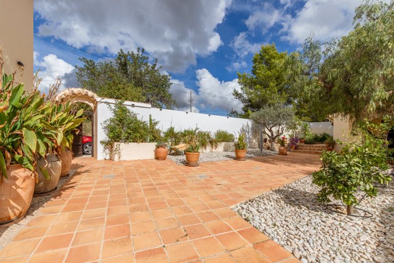 Property thumbnail 39