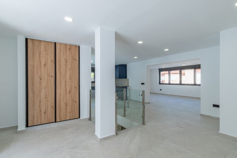 Property thumbnail 19