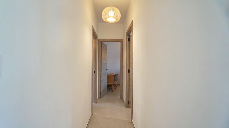Property thumbnail 36