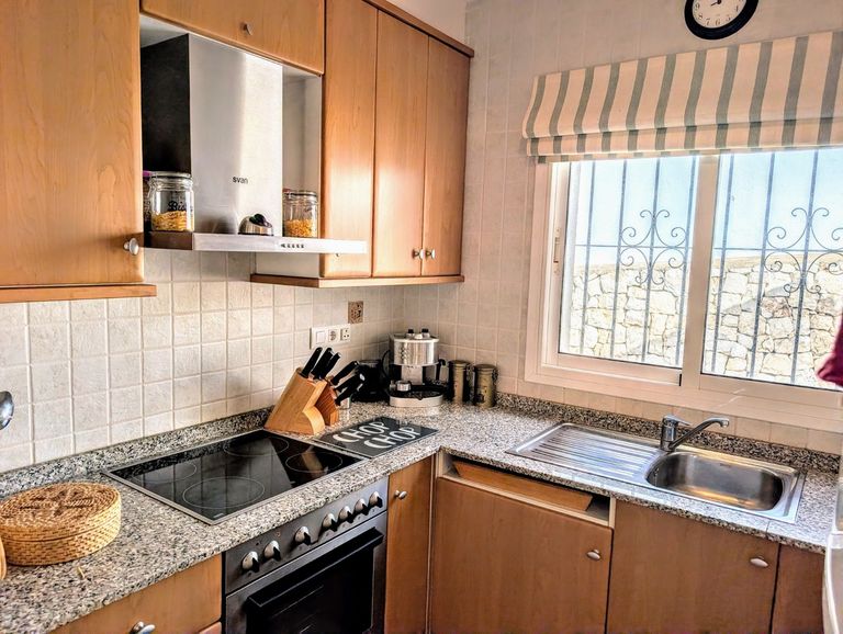 Property thumbnail 8