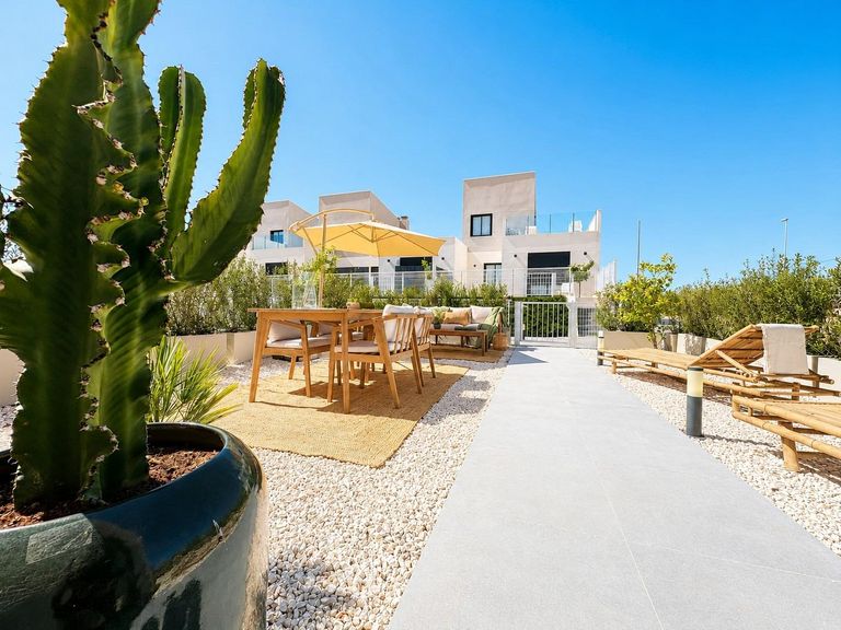 Property thumbnail 38