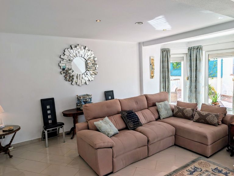 Property thumbnail 4