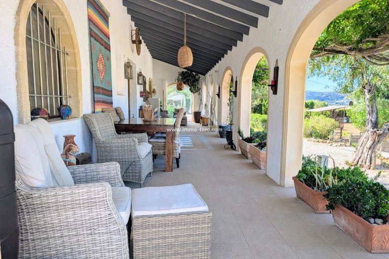 Property thumbnail 8