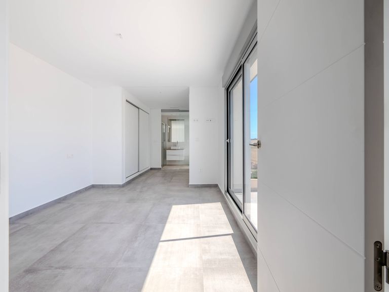 Property thumbnail 26