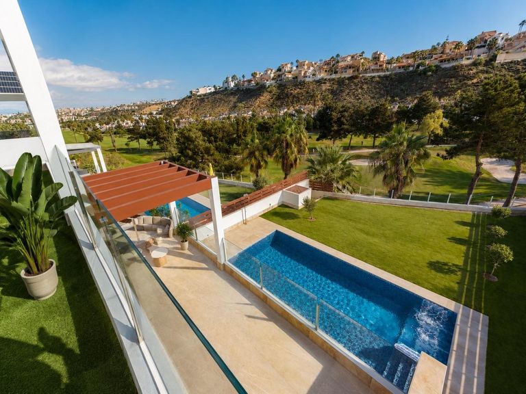 Property thumbnail 4