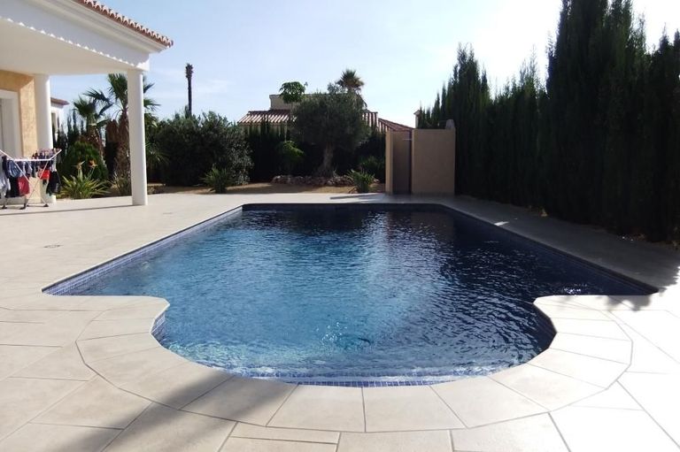 Property thumbnail 3