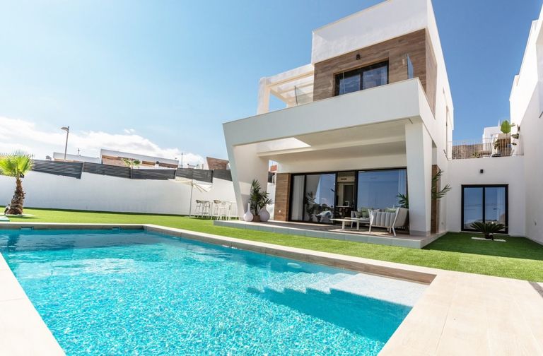 Property thumbnail 18