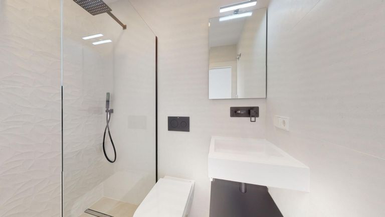 Property thumbnail 25