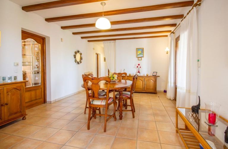 Property thumbnail 8