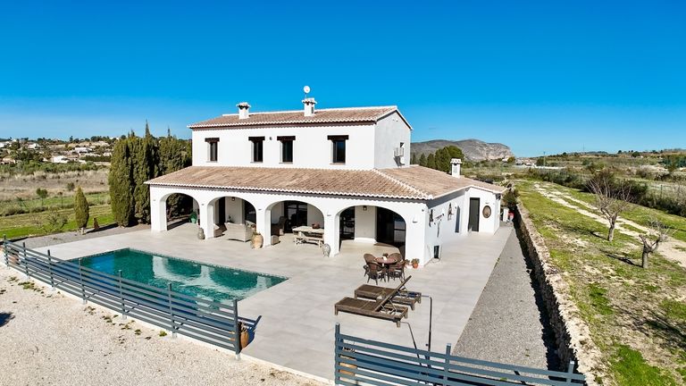 Property thumbnail 1