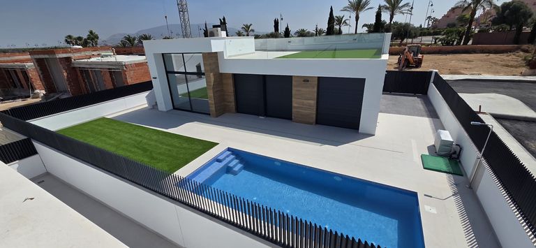 Property thumbnail 3