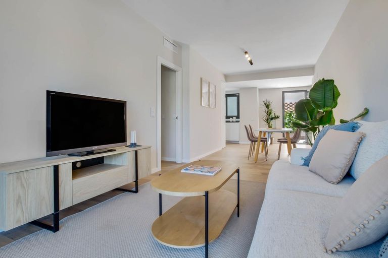 Property thumbnail 11