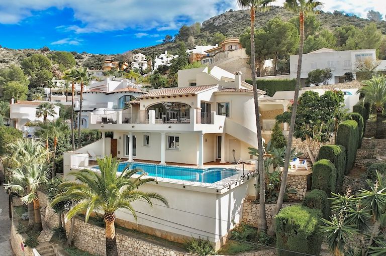Property thumbnail 1