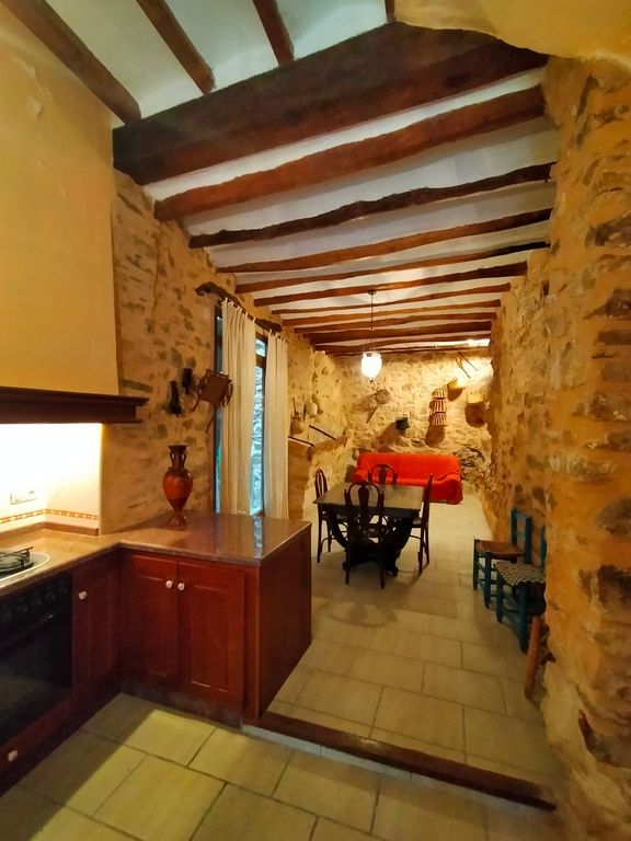 Property thumbnail 12