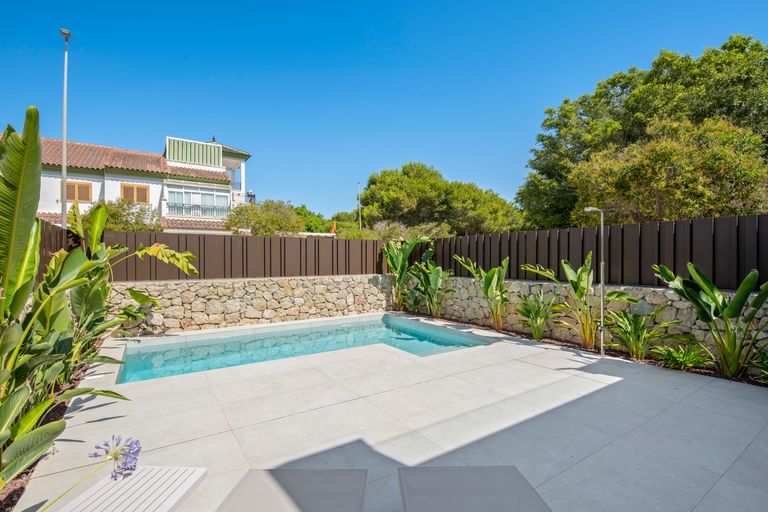 Property thumbnail 9