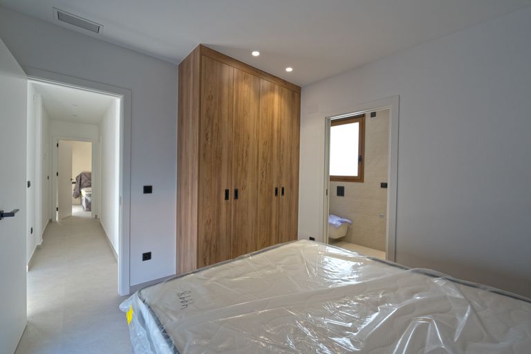 Property thumbnail 18