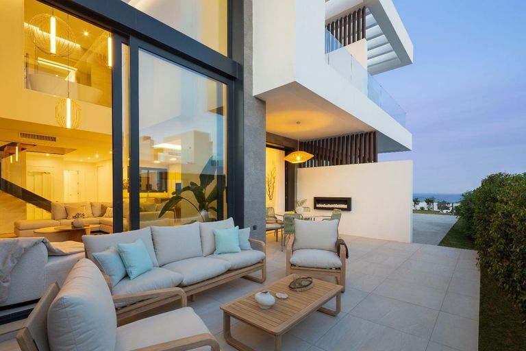 Property thumbnail 1
