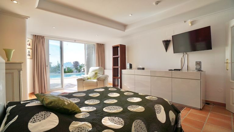 Property thumbnail 16
