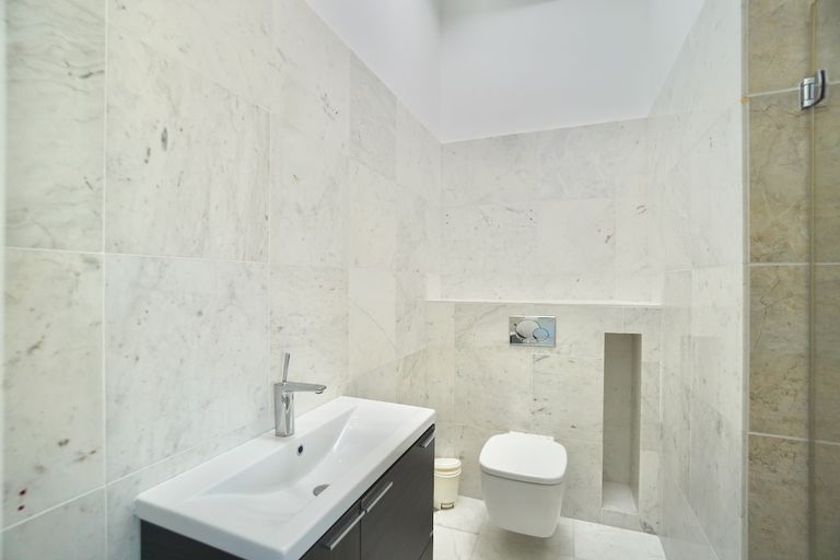 Property thumbnail 43
