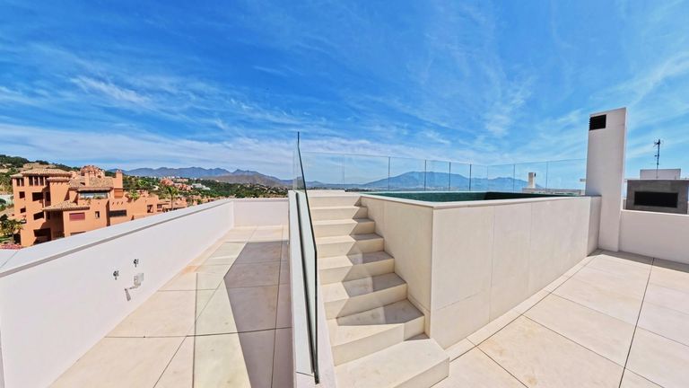 Property thumbnail 8