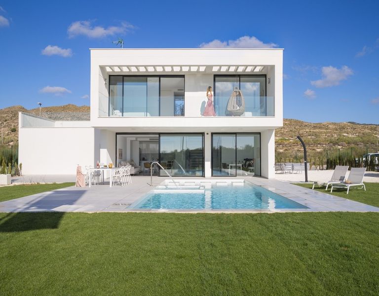 Property thumbnail 1