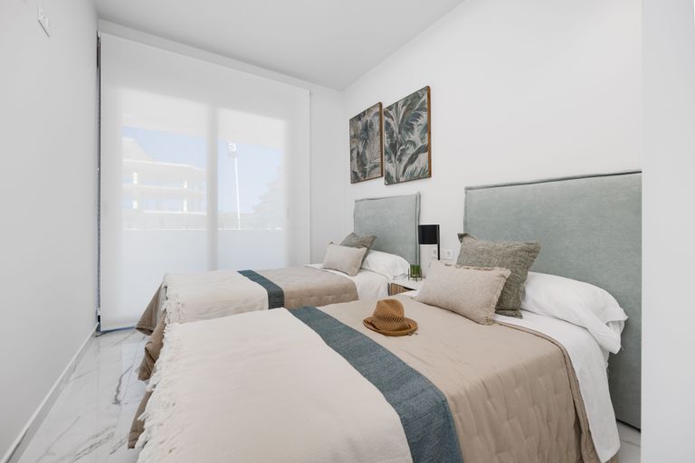 Property thumbnail 18