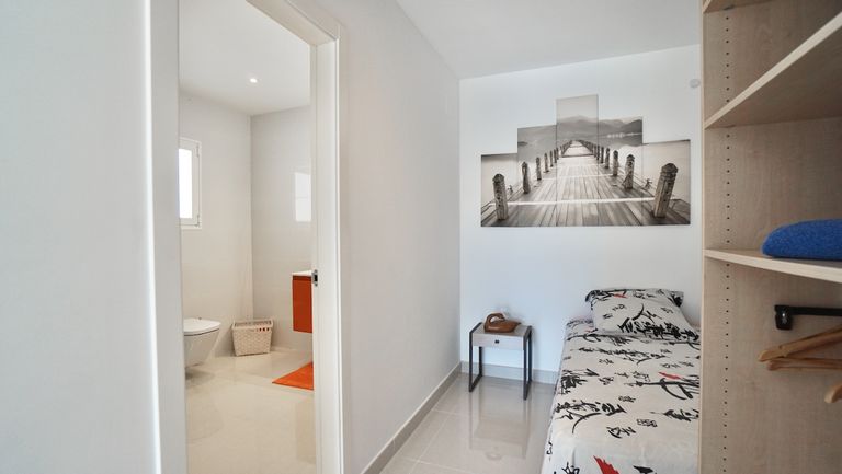 Property thumbnail 37