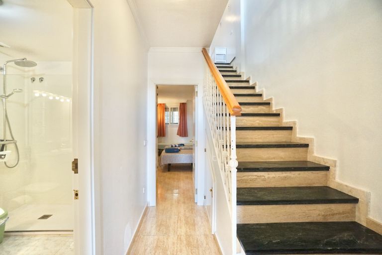 Property thumbnail 18