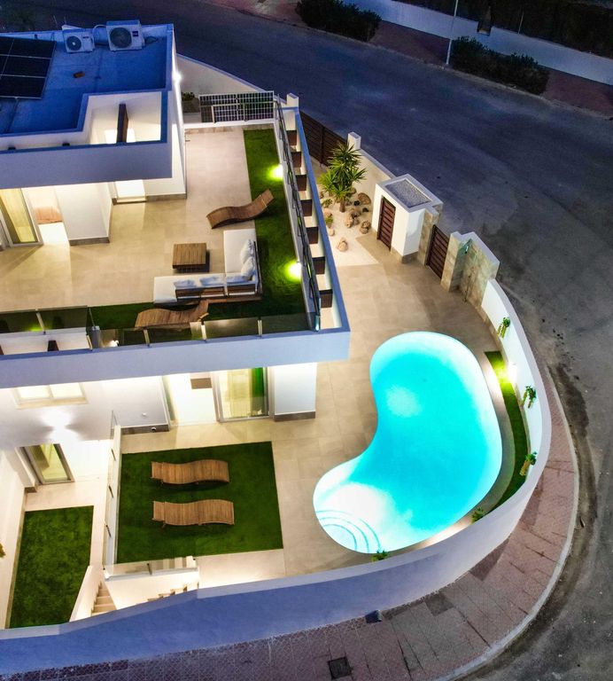 Property thumbnail 18