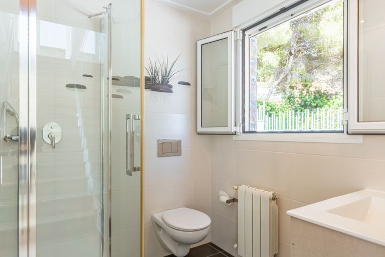 Property thumbnail 9