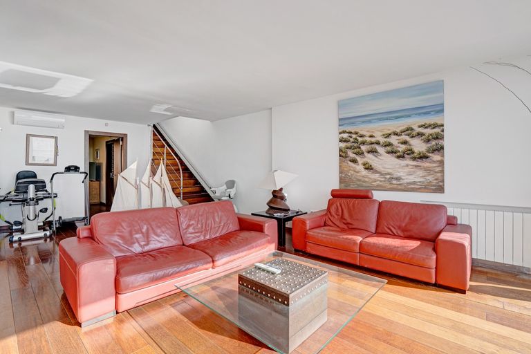 Property thumbnail 7