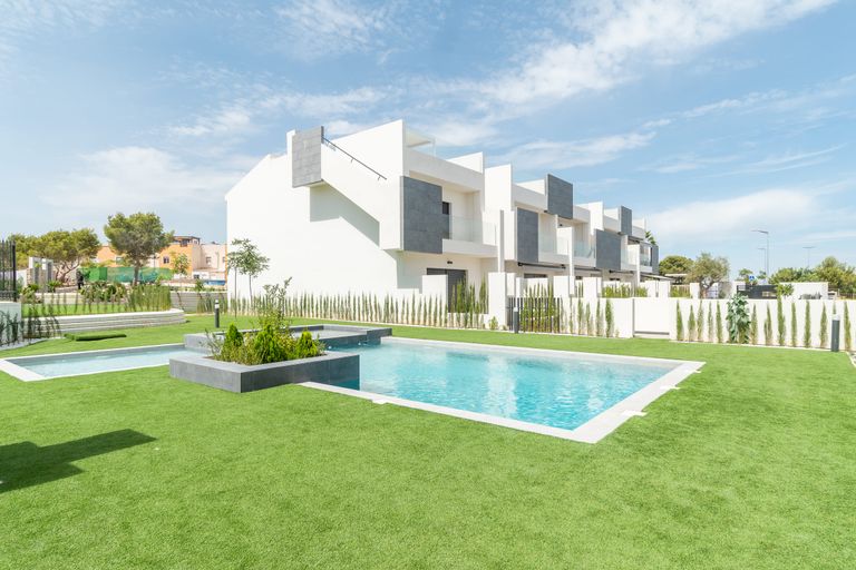 Property thumbnail 1