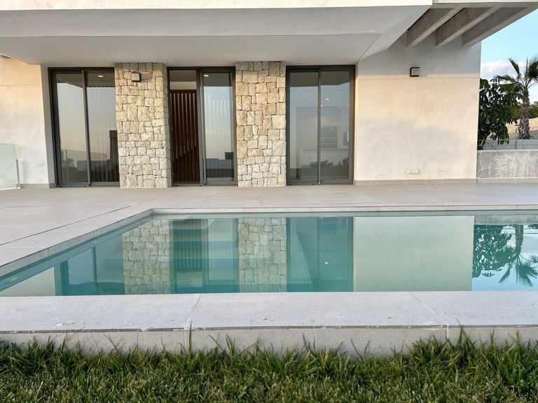 Property thumbnail 18