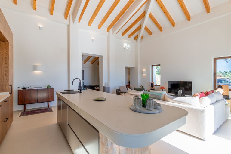 Property thumbnail 24