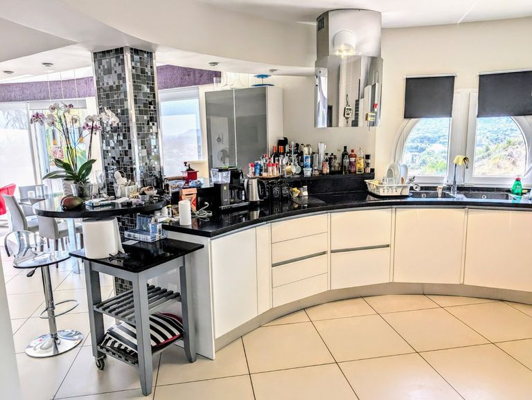 Property thumbnail 7