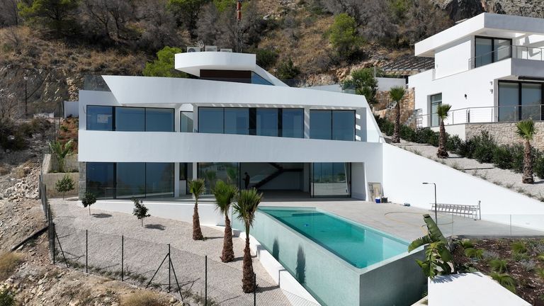 Property thumbnail 1