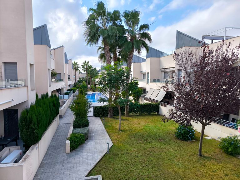 Property thumbnail 1