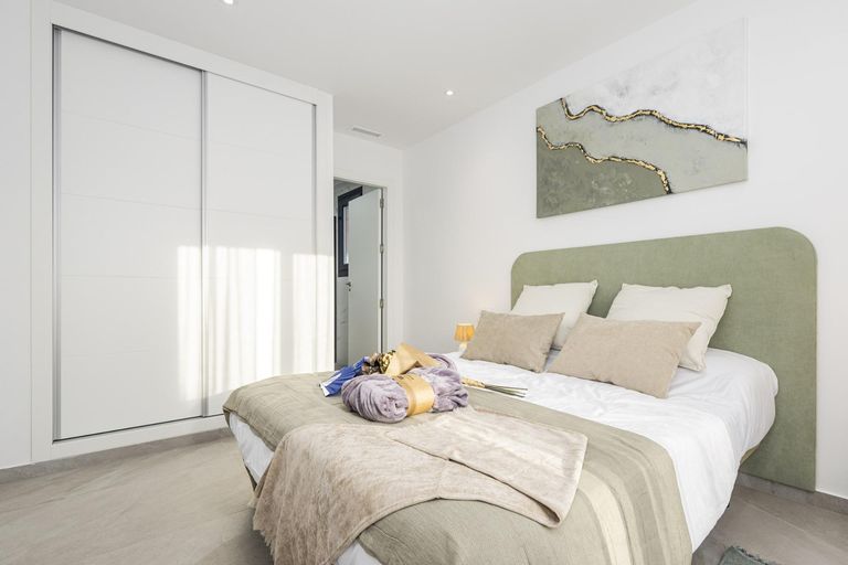Property thumbnail 32