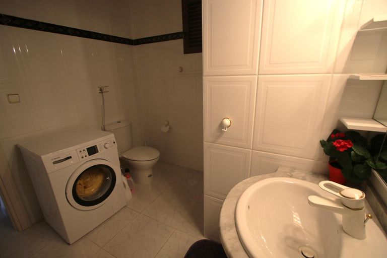Property thumbnail 12