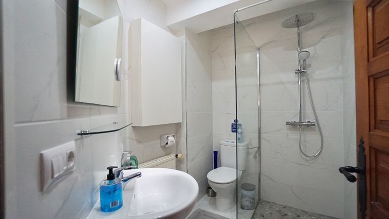 Property thumbnail 28
