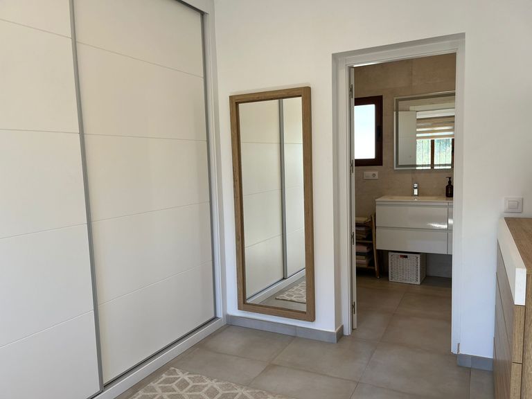 Property thumbnail 15