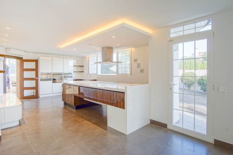 Property thumbnail 38