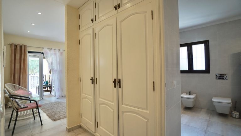 Property thumbnail 23