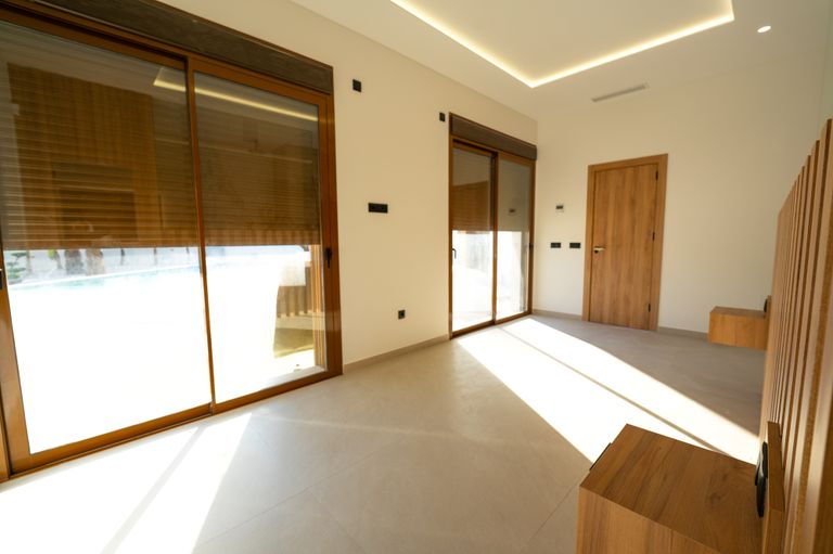 Property thumbnail 11