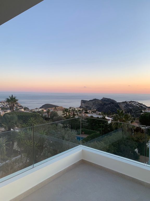 Property thumbnail 8