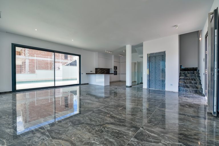 Property thumbnail 35