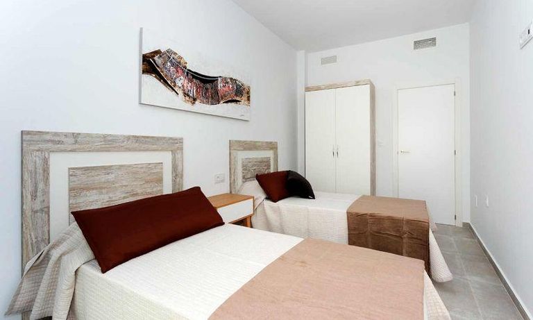 Property thumbnail 14