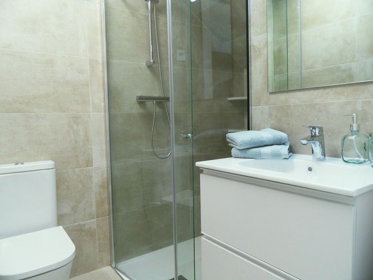 Property thumbnail 36