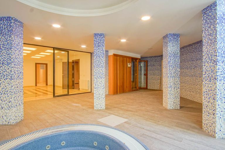 Property thumbnail 9